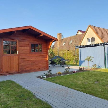 Haus Am Bodden Apartment Fuhlendorf  Exterior photo